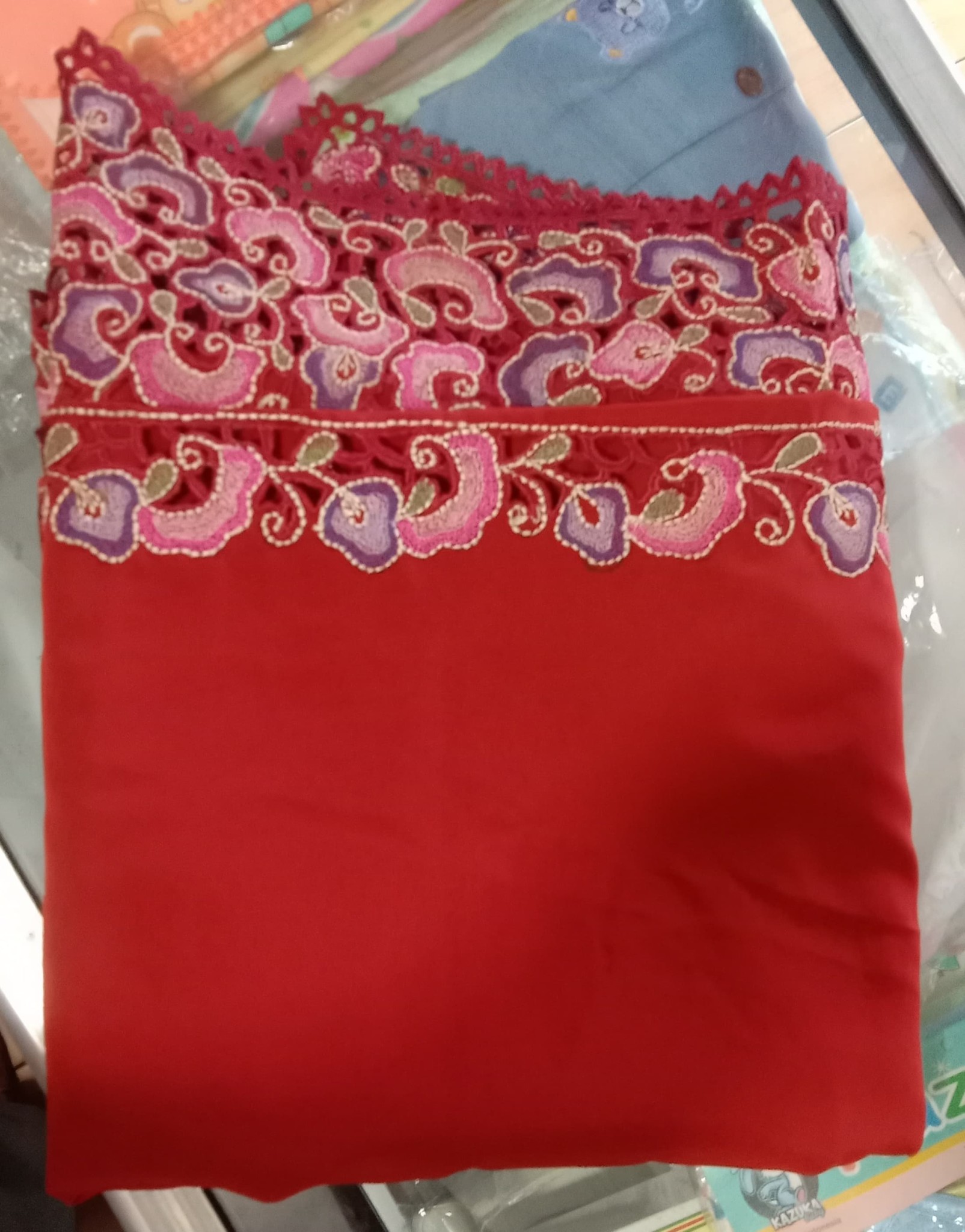 produk Kain bordir Merah bata bahan kebaya