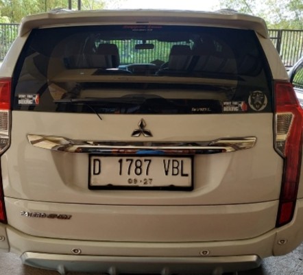 produk Mitshubishi pajero sport