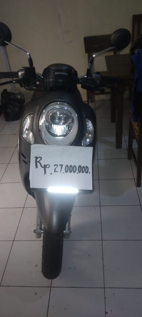 produk Scoopy tahun 2023