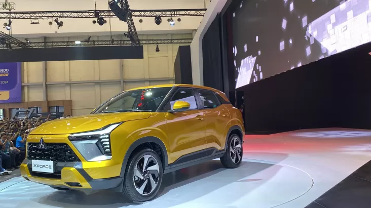 produk Mitsubishi X Force Infinite xcitement Ultimate CVT Energetic Yellow