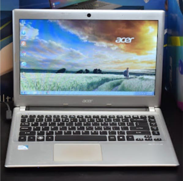 produk Laptop Aspire V5-431